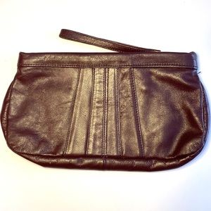 Vintage 1970s burgundy genuine leather clutch. Made in Brazil